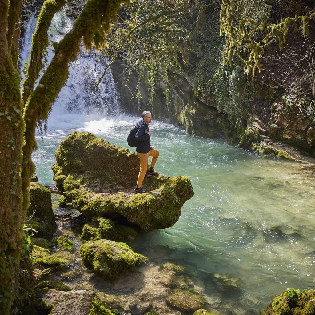 Hiking & Biking Hiking & Biking